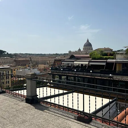 Apartment La Fenice - Vatican Luxury House Rome